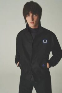 Raf Simons en una nueva colección colaborativa junto a Fred Perry