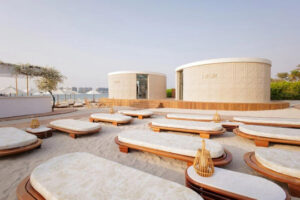 Dior presentó su primer tienda sustentable en Dubai