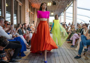“Las Garzas Moda” diseñadores de lujo y famosas en Punta del Este